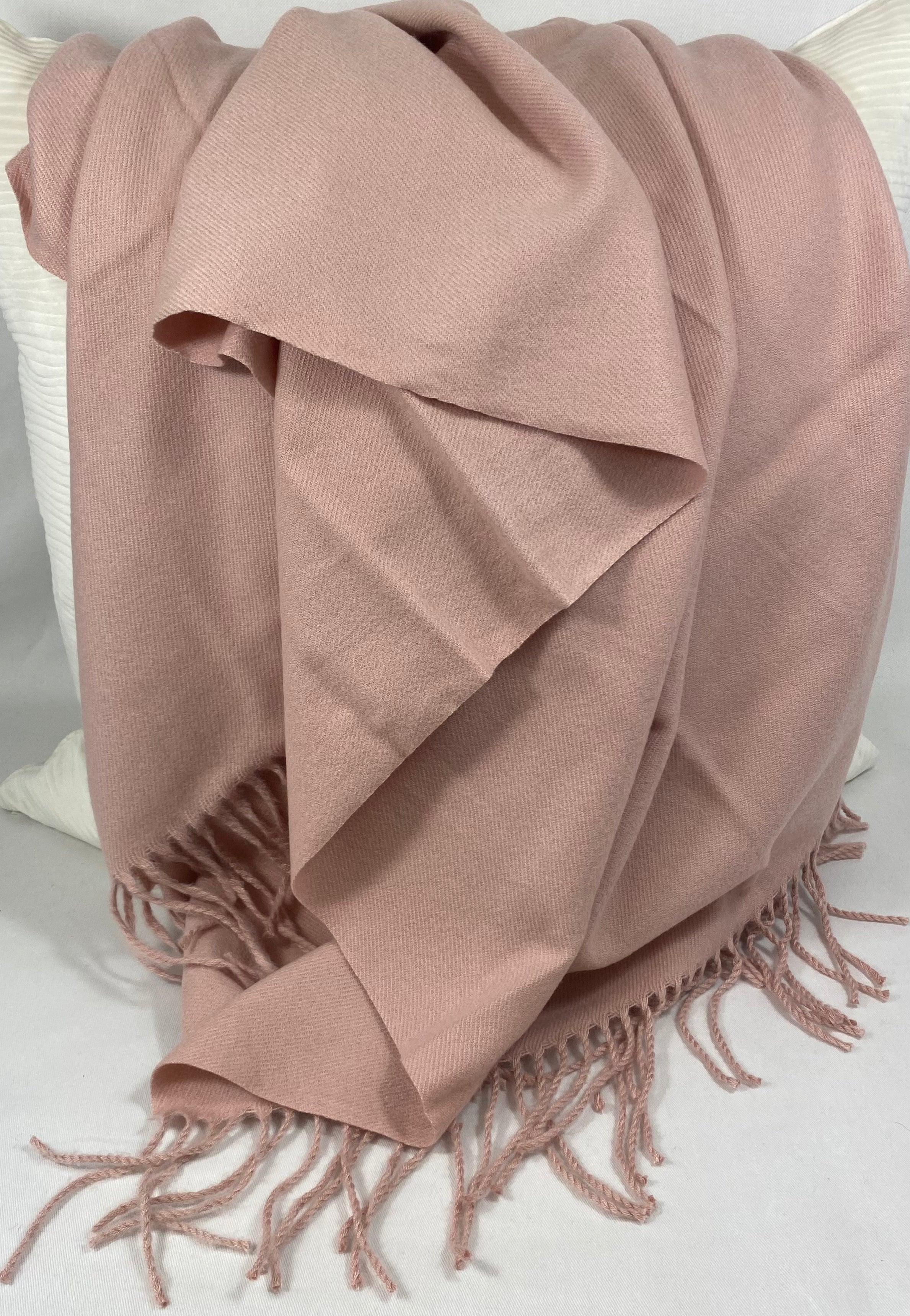 Luxury Throw – 50" × 68" – Edinburgh Pink Sand