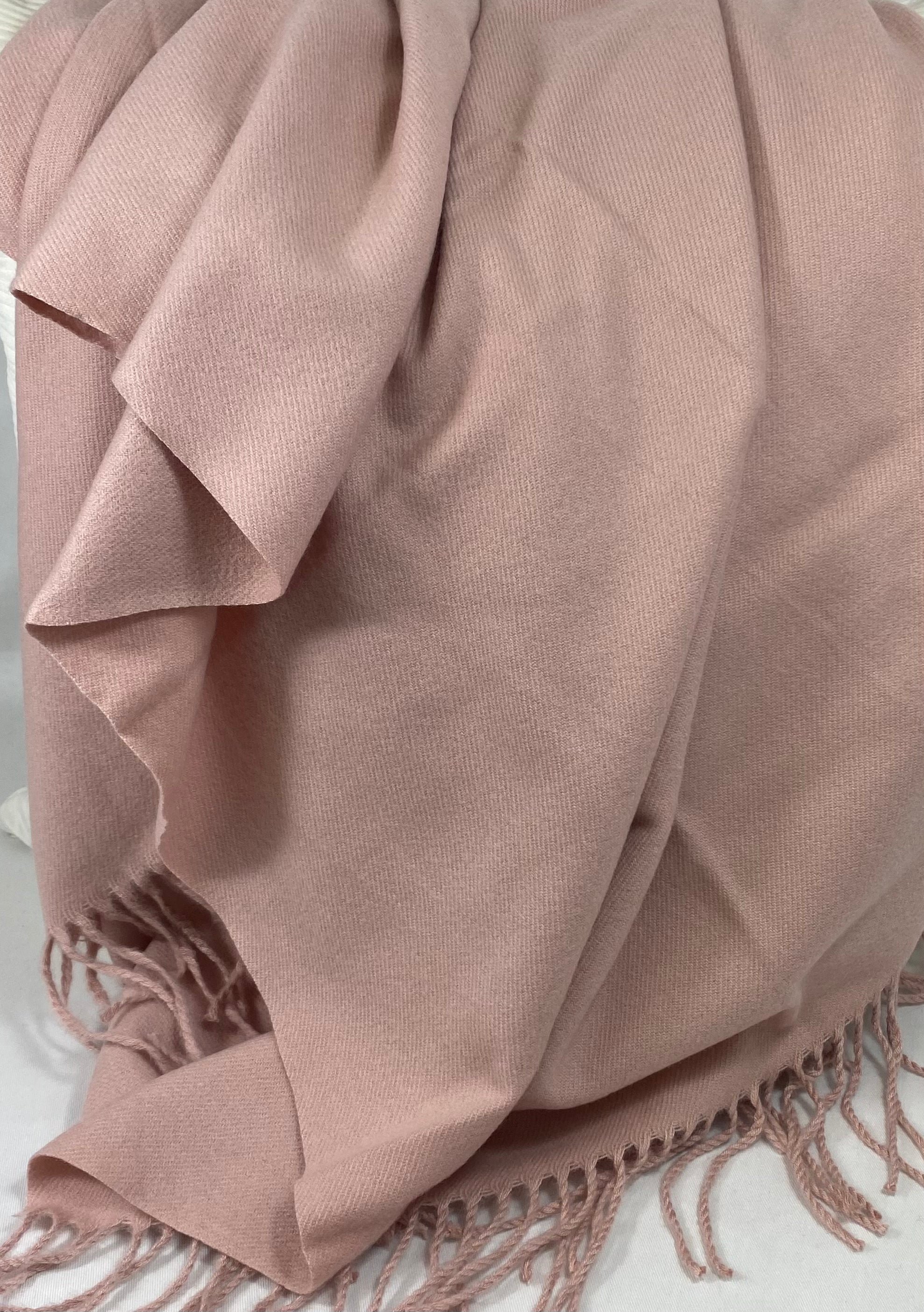 Luxury Throw – 50" × 68" – Edinburgh Pink Sand