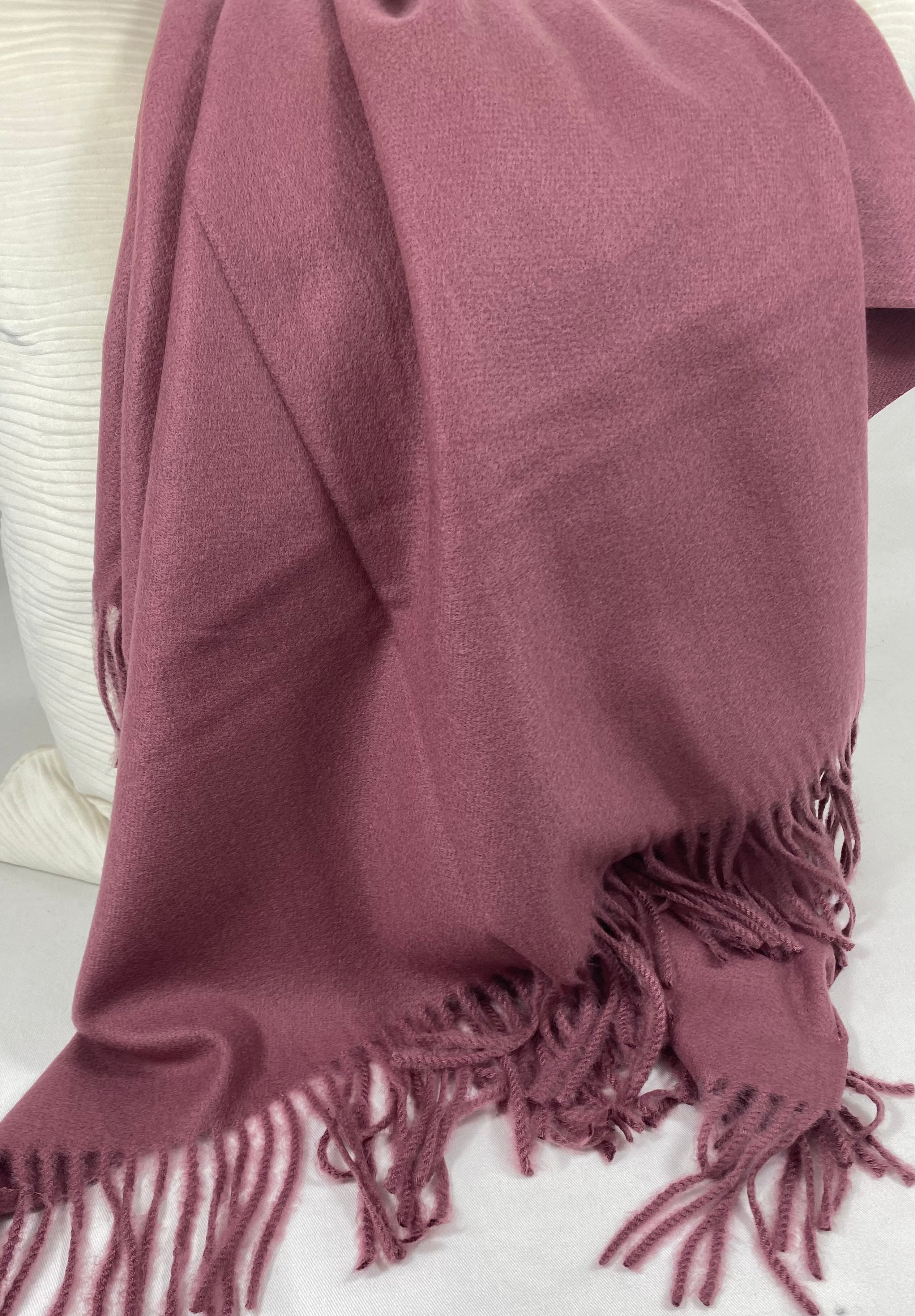 Luxury Throw – 50" × 68" – Edinburgh Crushed Berry