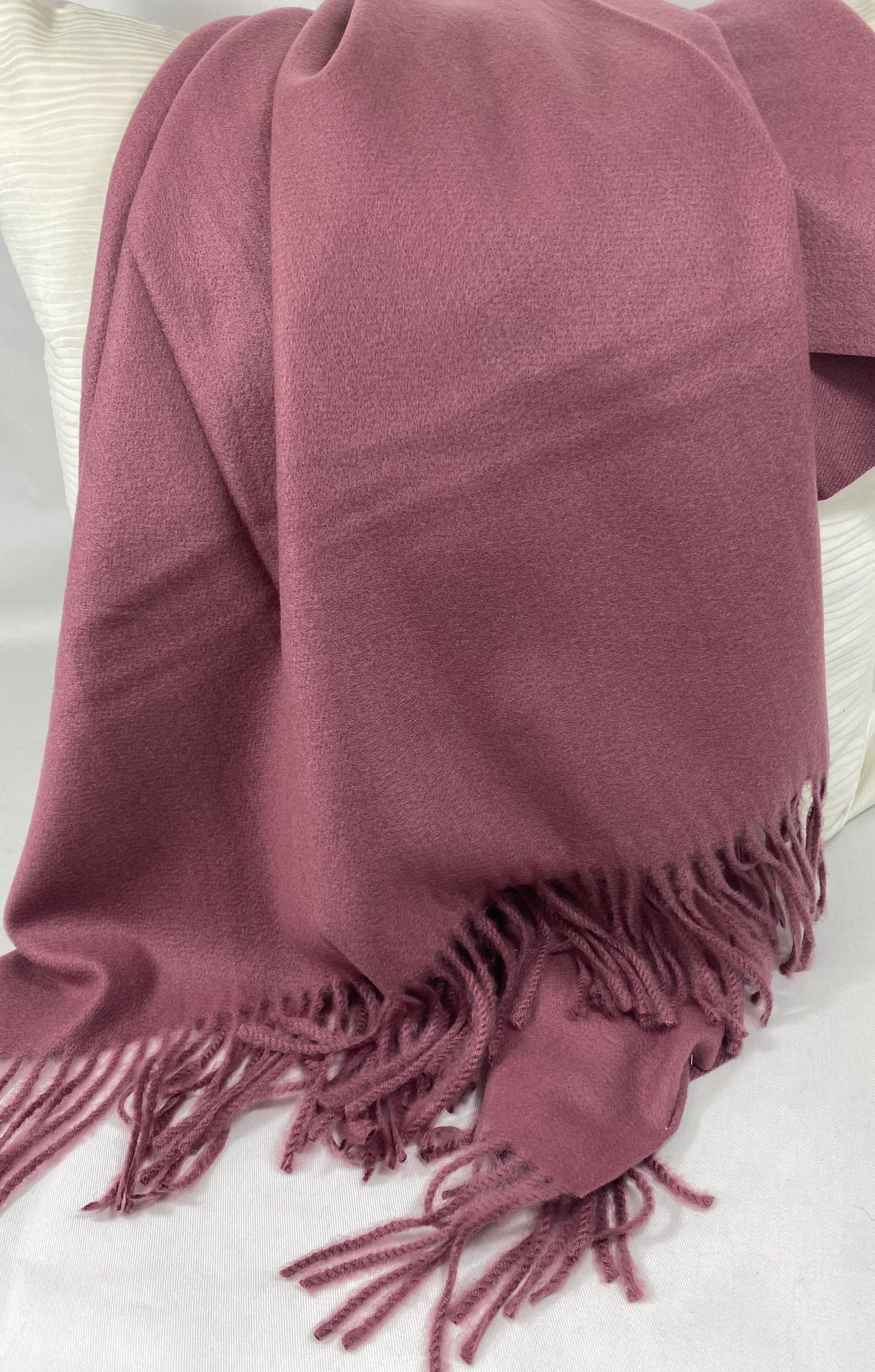 Luxury Throw – 50" × 68" – Edinburgh Crushed Berry