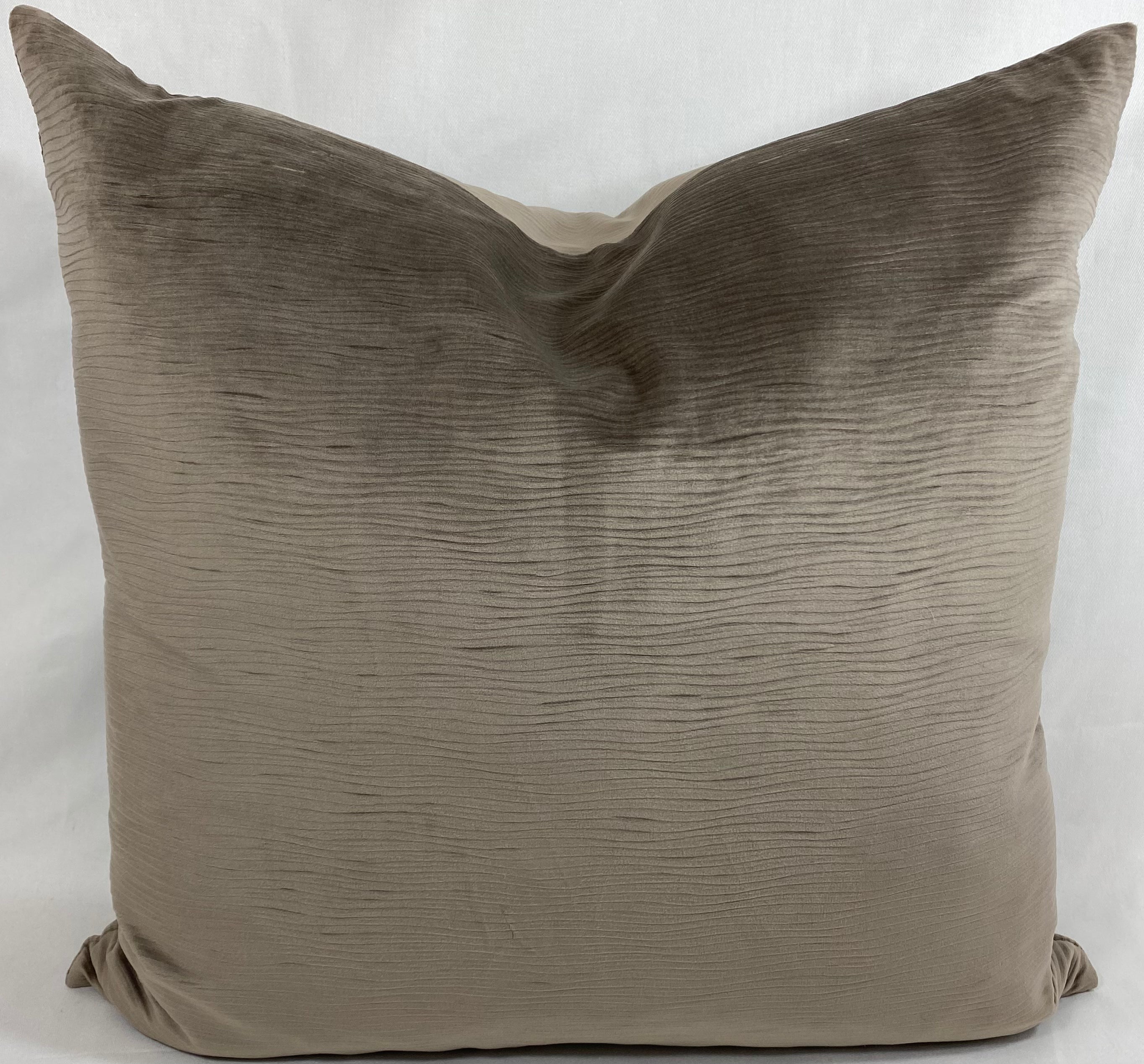 Luxury Pillow – 24" × 24" – Stream Mushroom