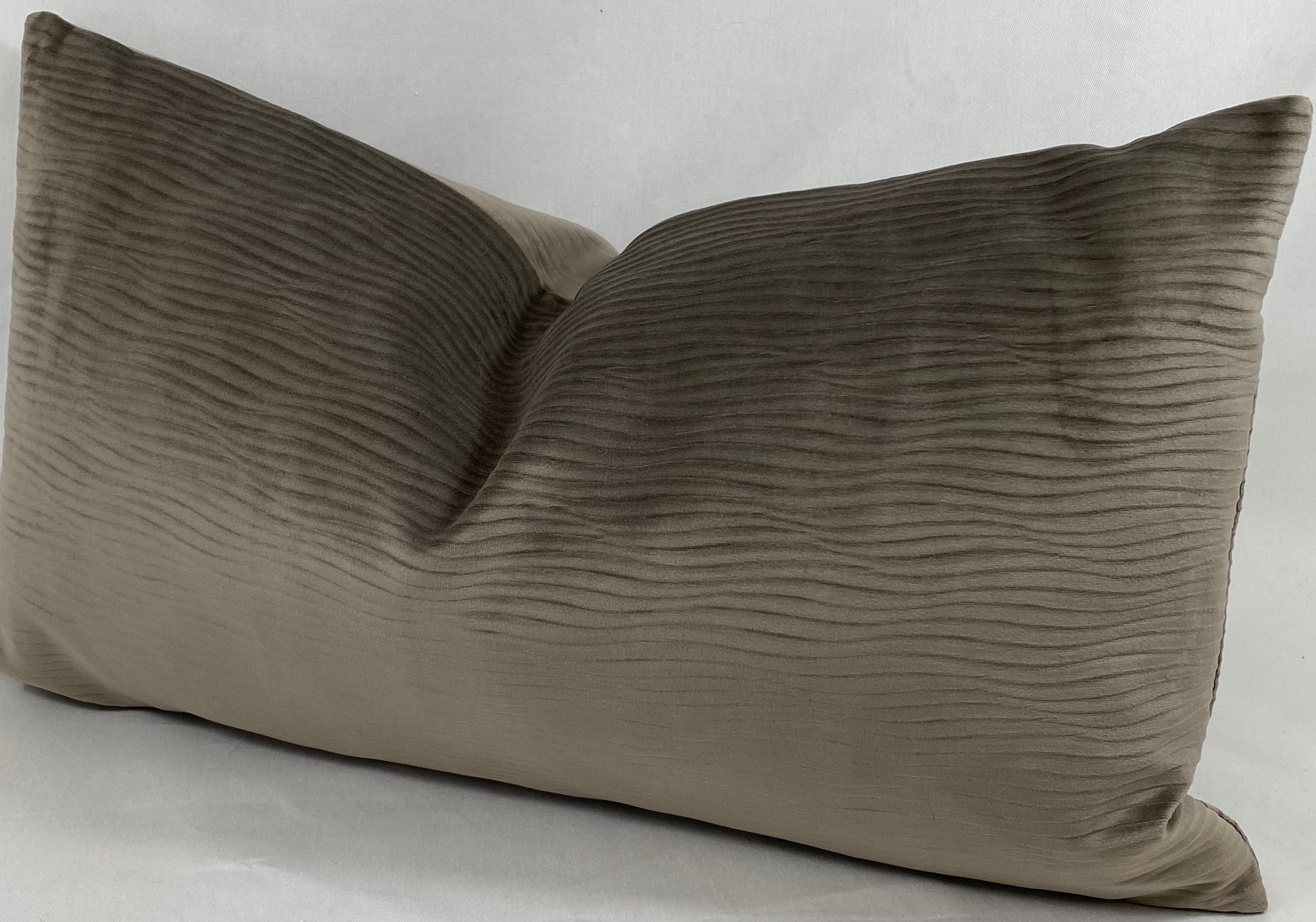 Luxury Lumbar Pillow – 24" × 14" – Stream Mushroom