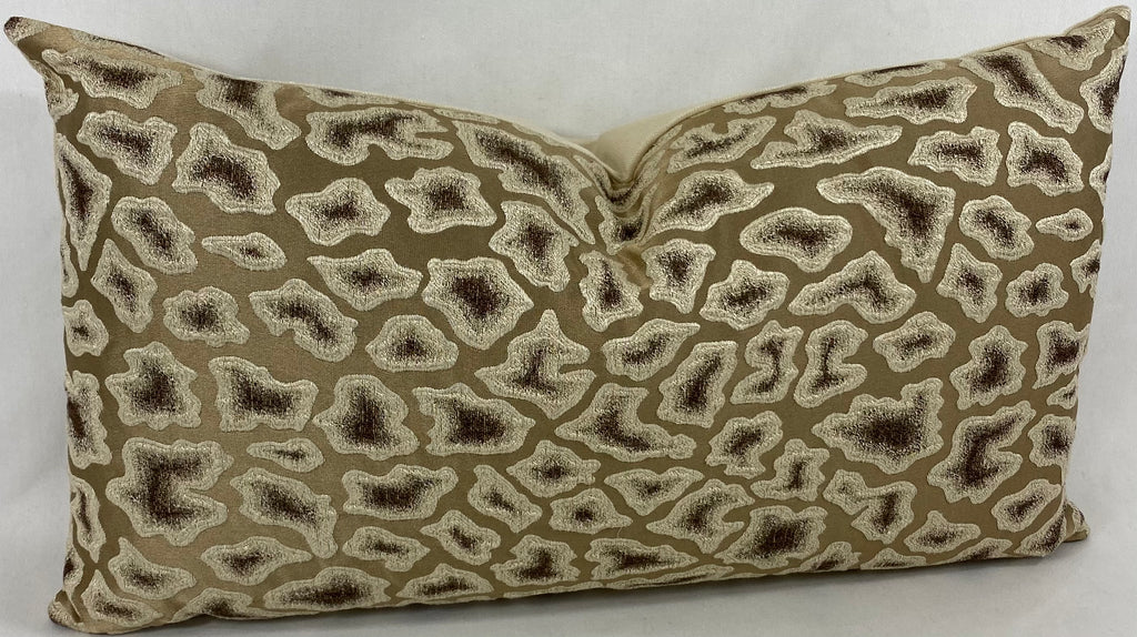 Luxury Lumbar Pillow – 24" × 14" – Cabenet Oyster
