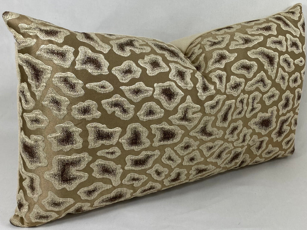 Luxury Lumbar Pillow – 24" × 14" – Cabenet Oyster