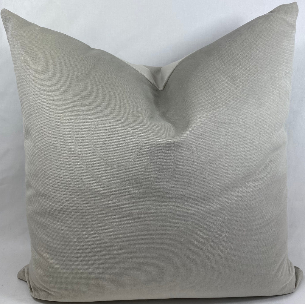 Luxury Pillow – 24" × 24" – Belvedere Whisper