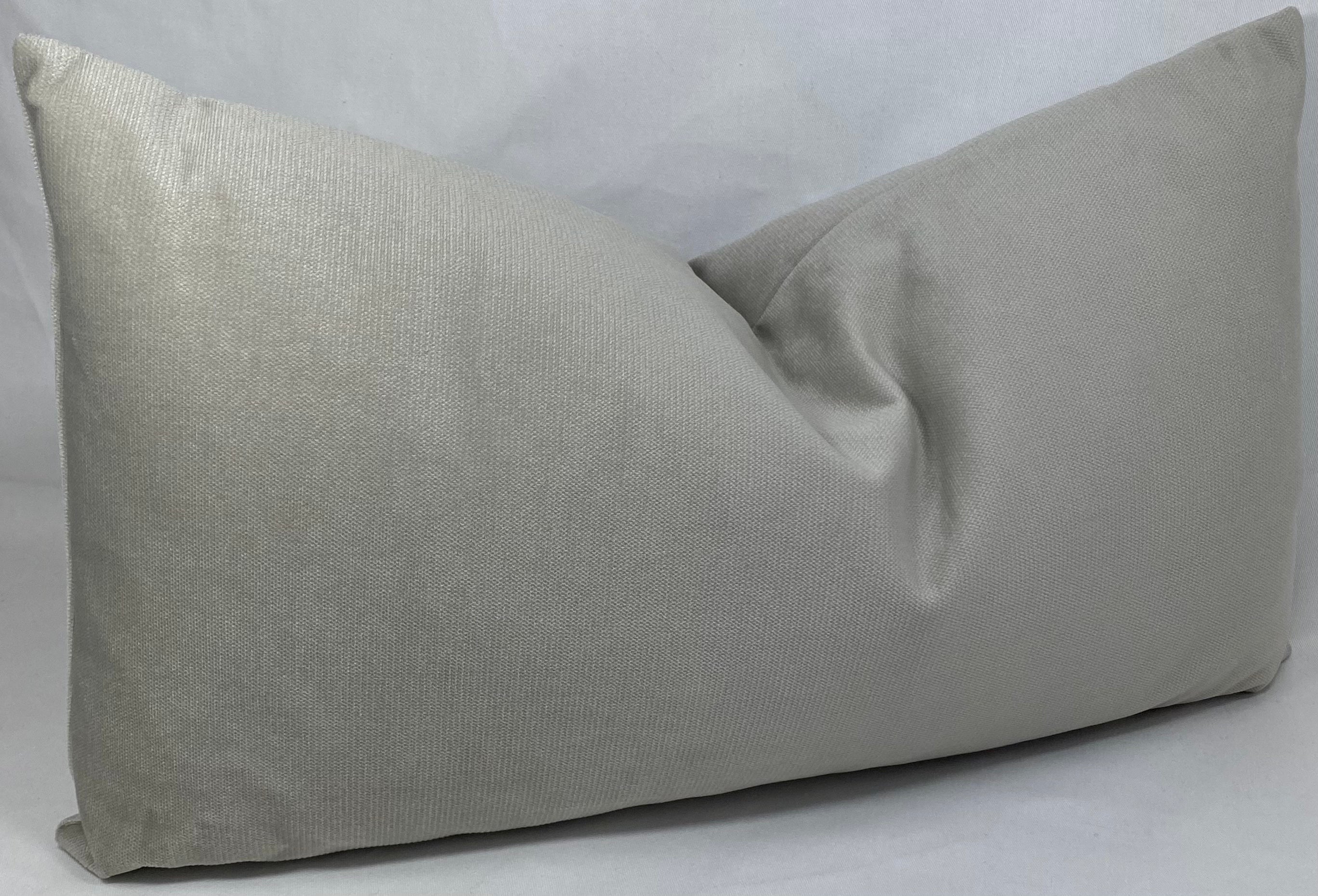 Luxury Lumbar Pillow – 24" × 14" – Belvedere Whisper