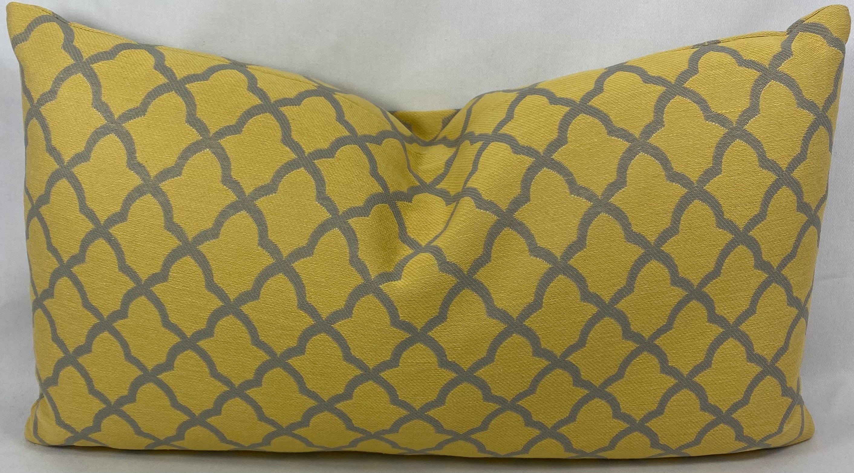 Luxury Lumbar Pillow – 24" × 14" – Pacato