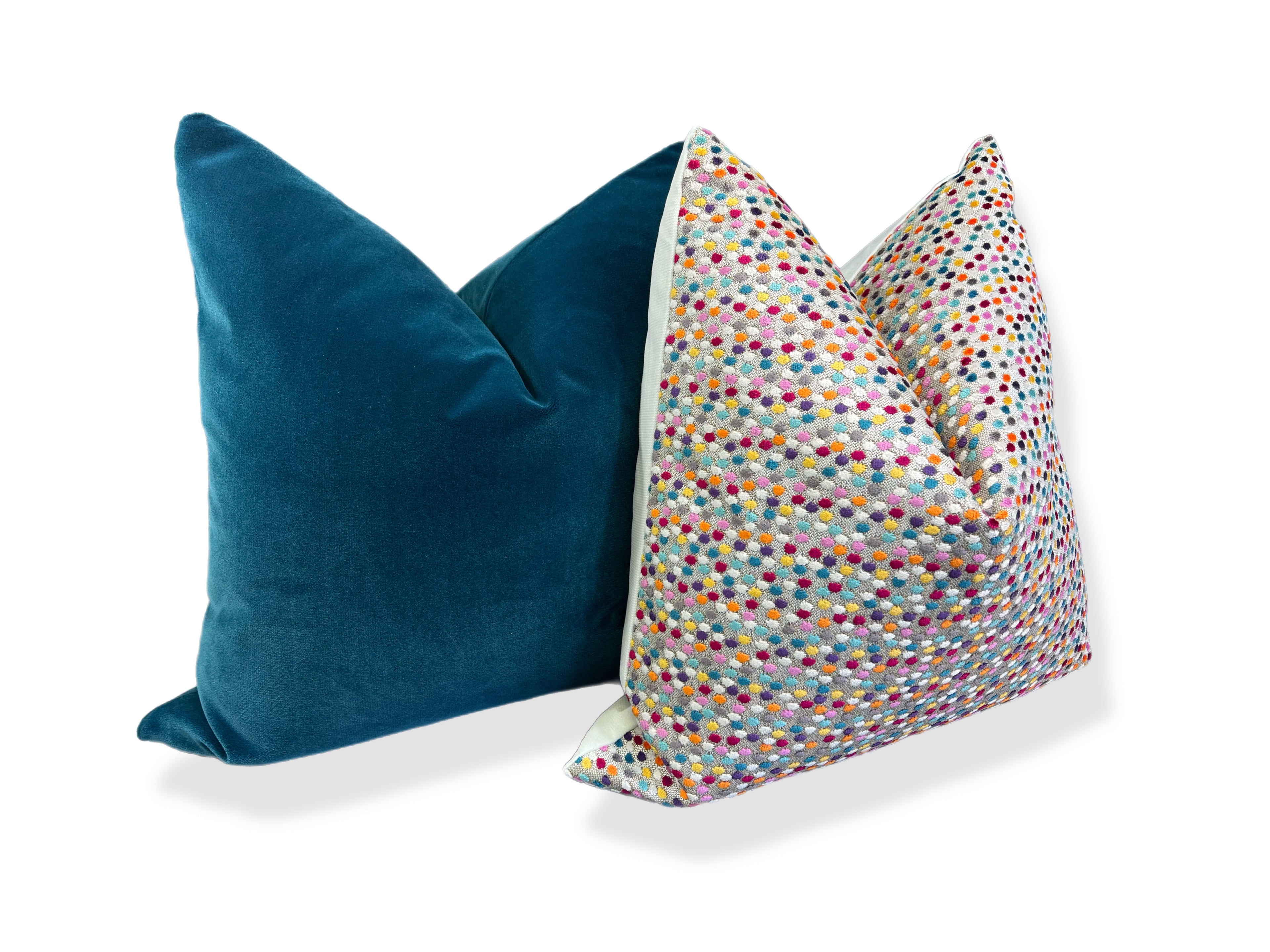 Luxury Pillow - 24” x 24” - Bacchus