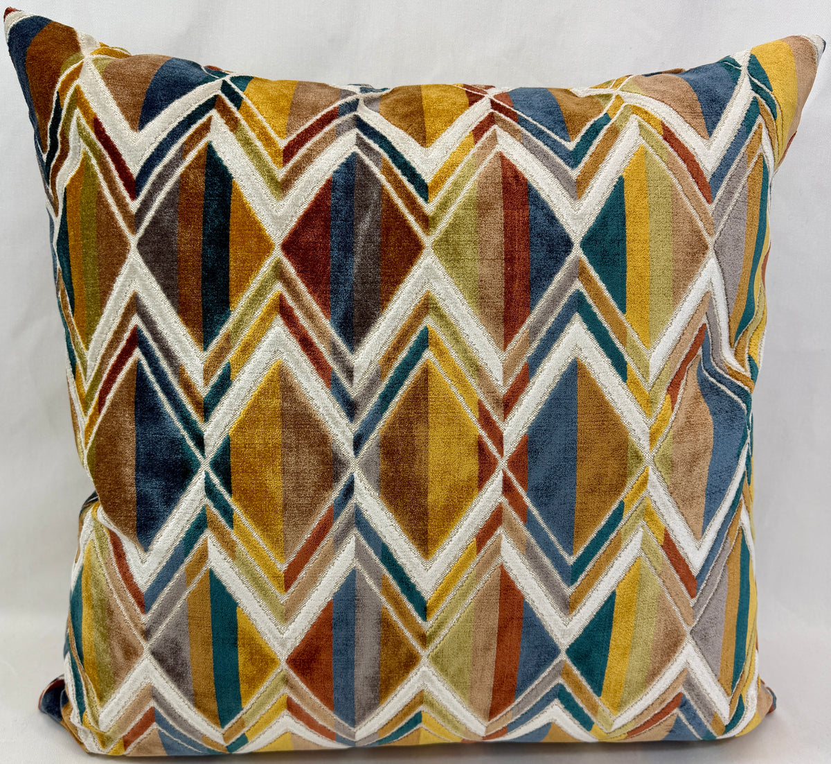 Facet Sunset – 24" × 24" Luxury Square Pillow