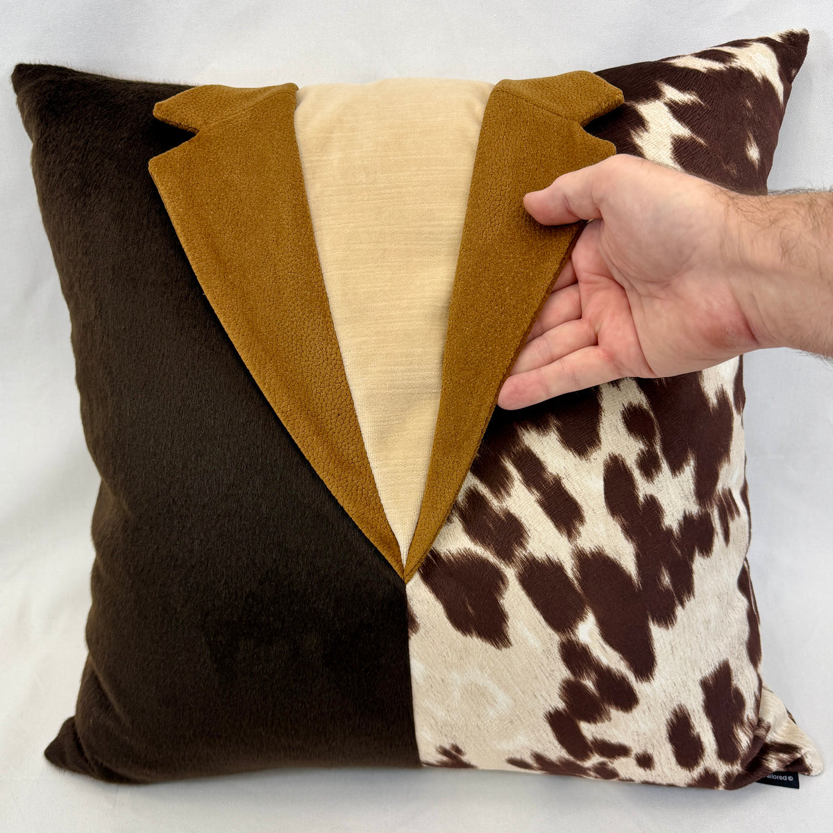 The Bozeman #4 – 22" × 22" Luxury Tailored Pillow