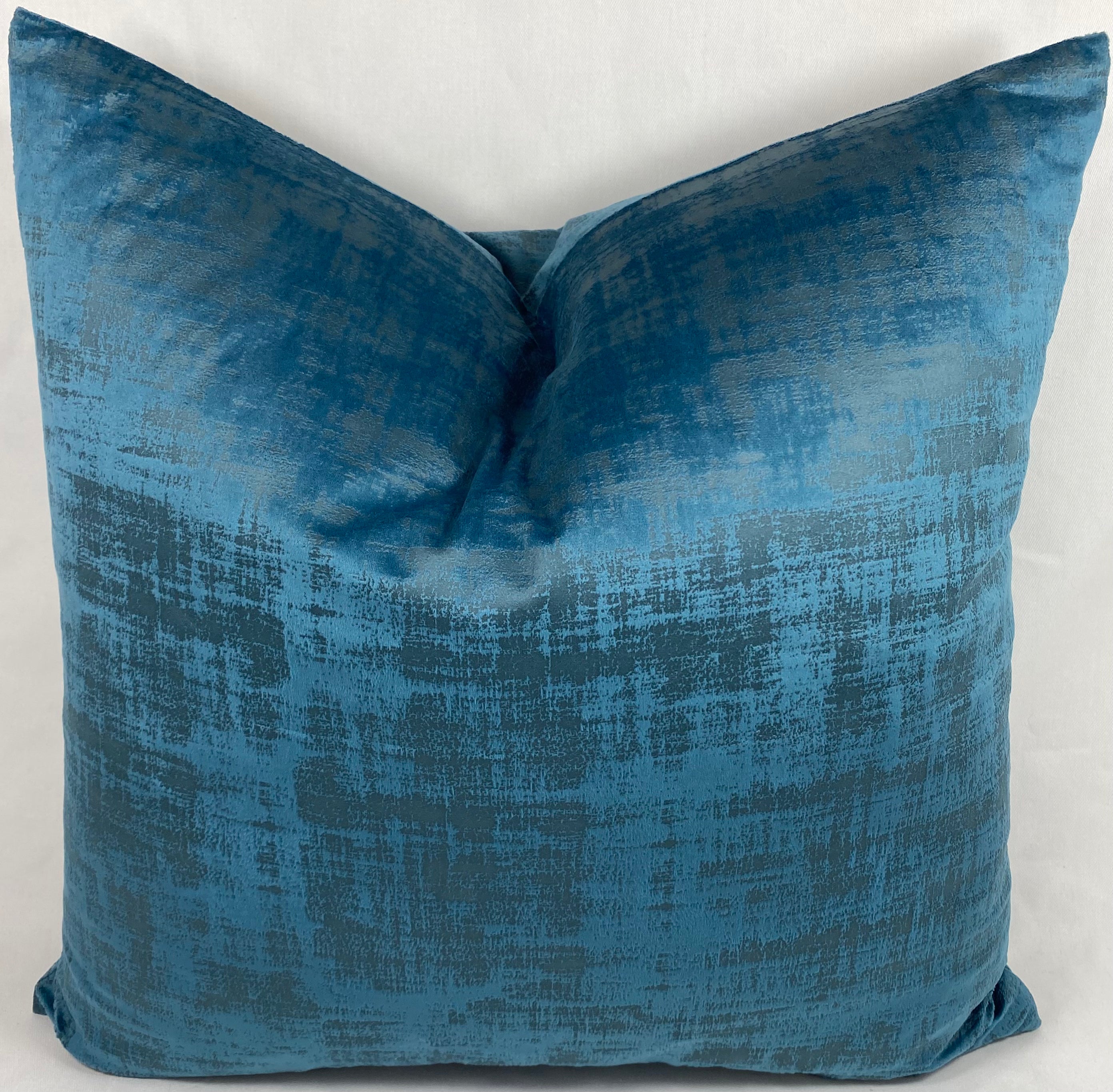 Luxury Pillow – 24" × 24" – Fresco Pacific