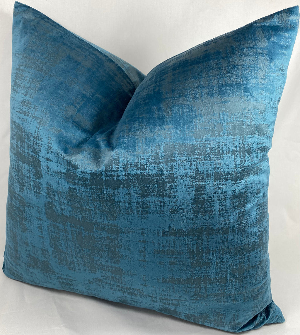 Luxury Pillow – 24" × 24" – Fresco Pacific