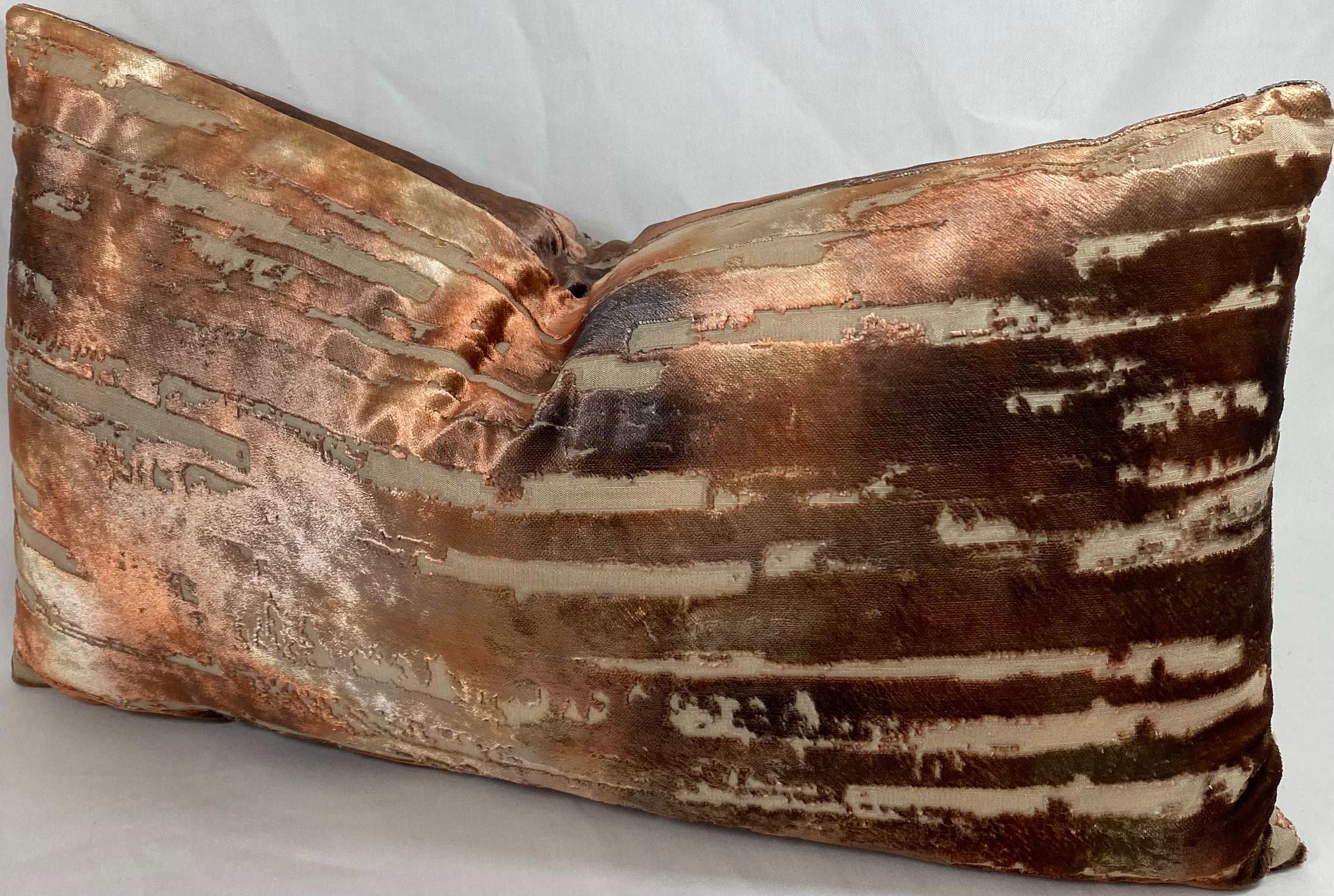 Luxury Lumbar Pillow – 24" × 14" – Bonbons Caramel
