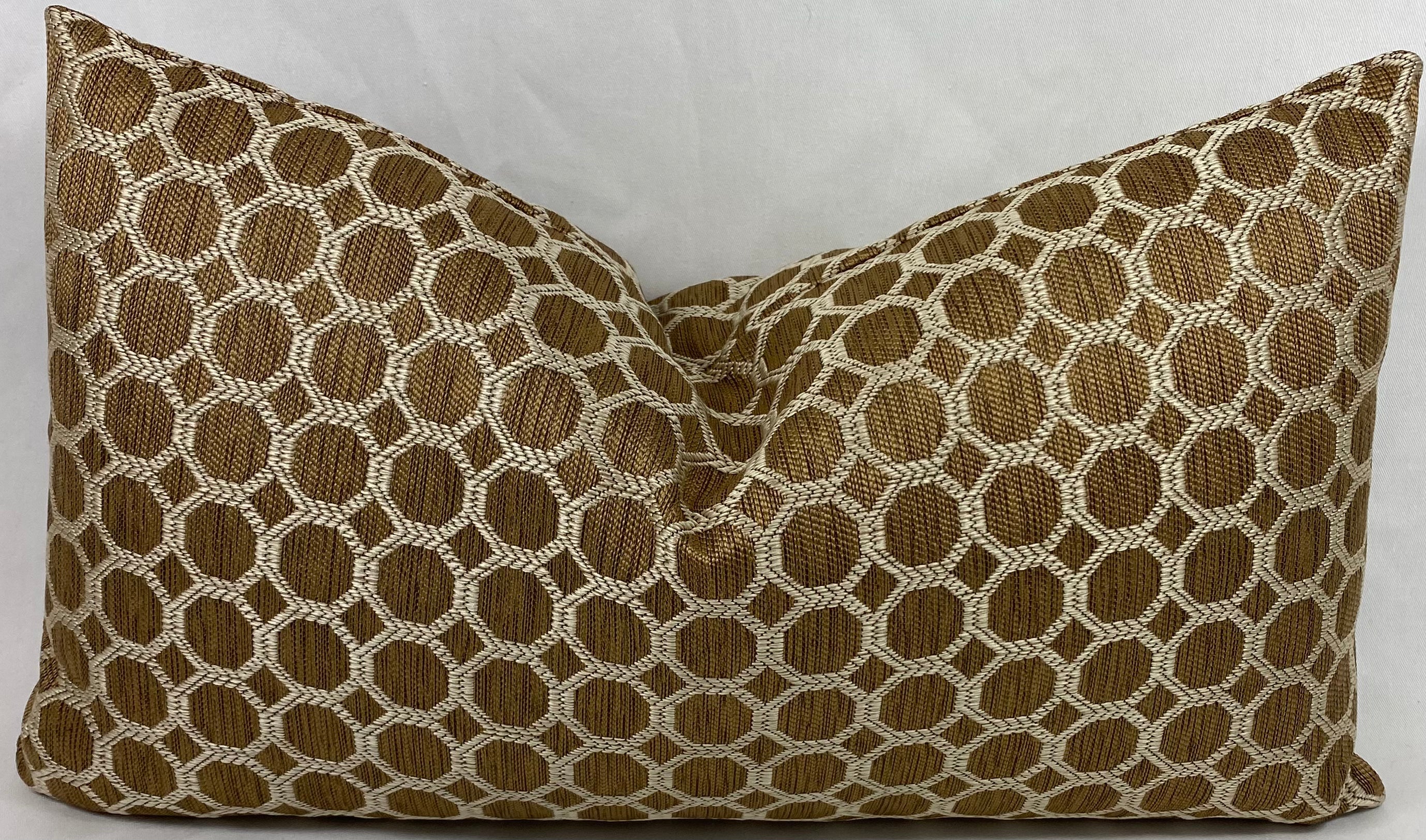 Luxury Lumbar Pillow – 24" × 14" – Dax Pecan