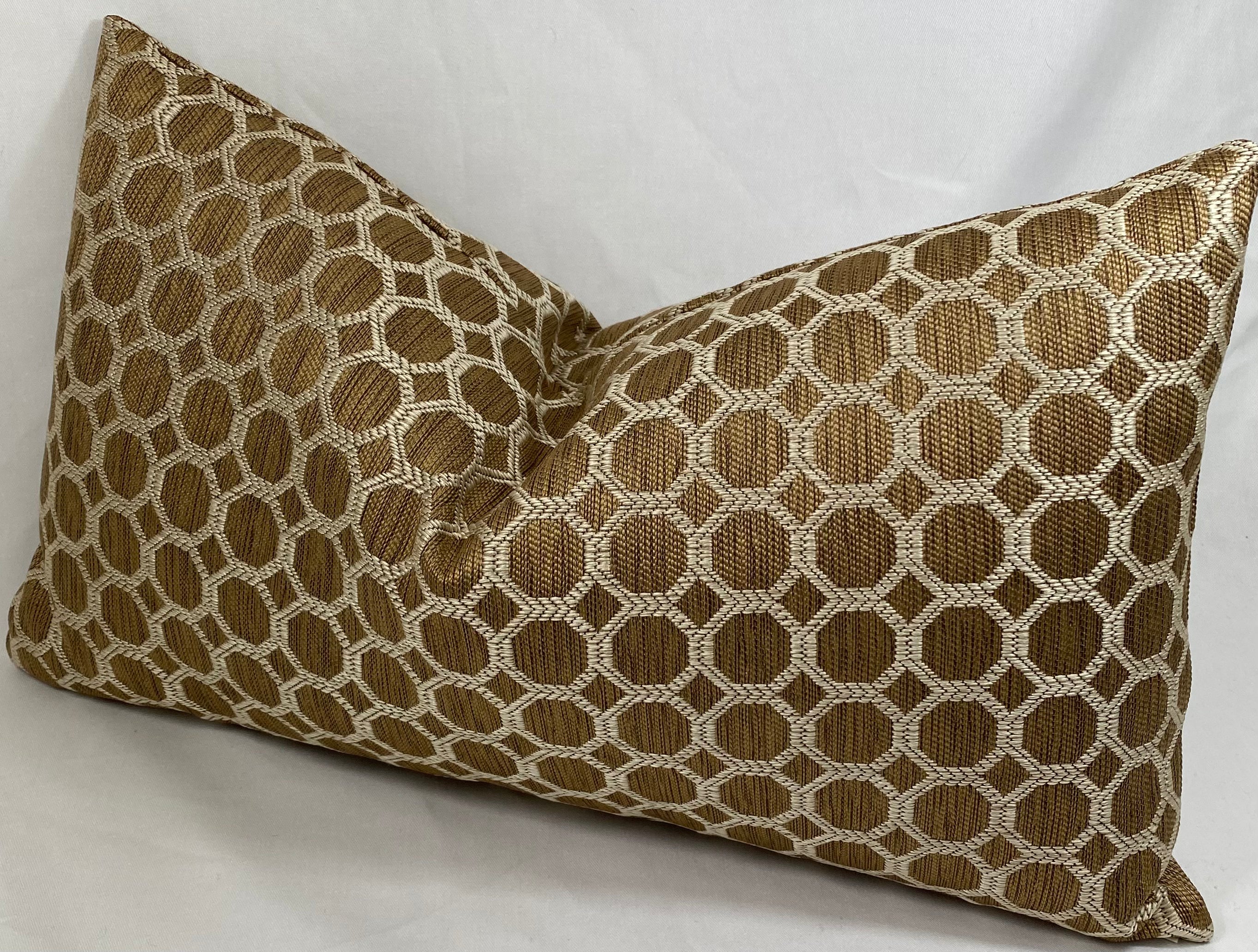 Luxury Lumbar Pillow – 24" × 14" – Dax Pecan