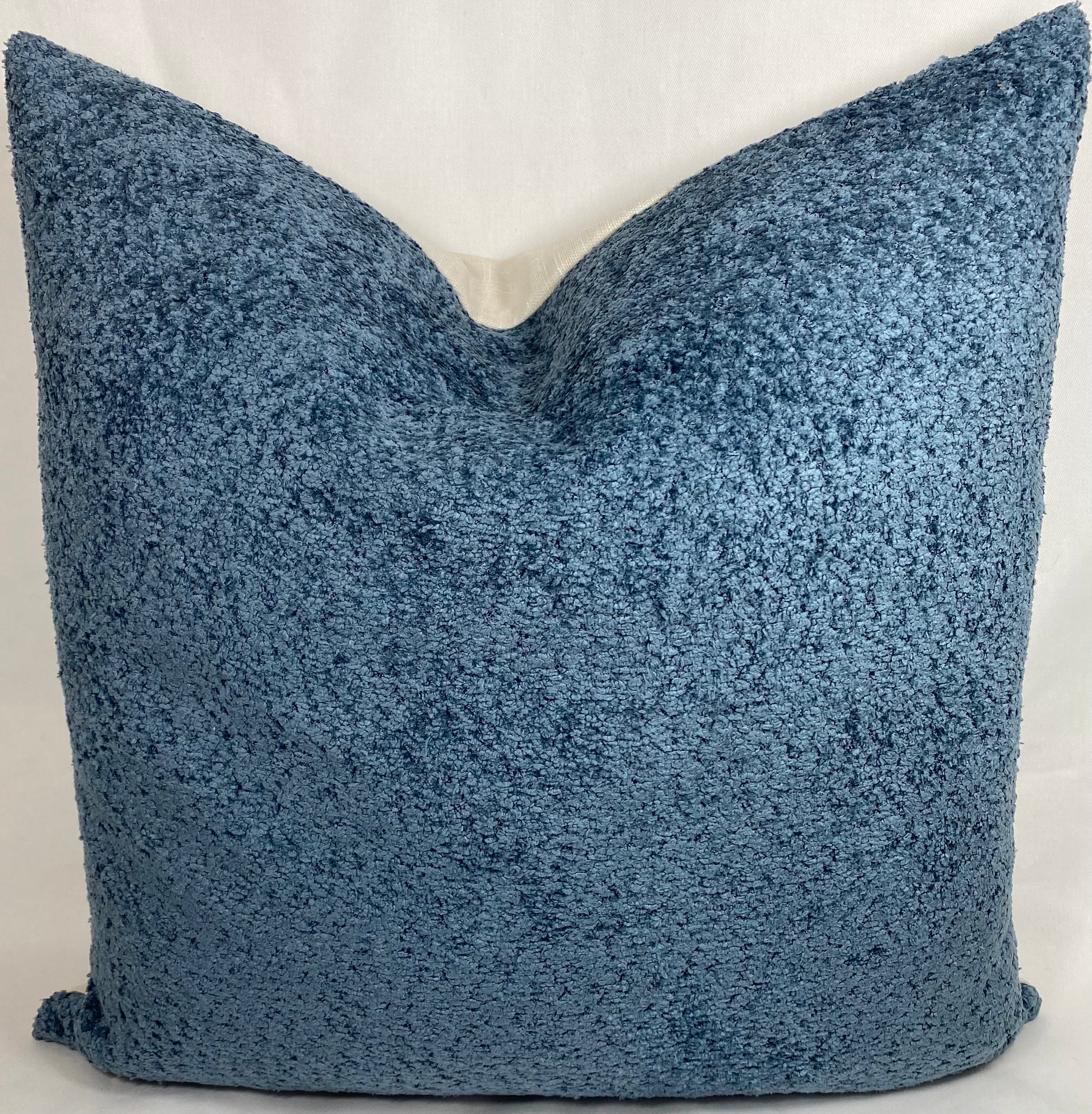 Luxury Pillow – 24" × 24" – Snuggle Sapphire