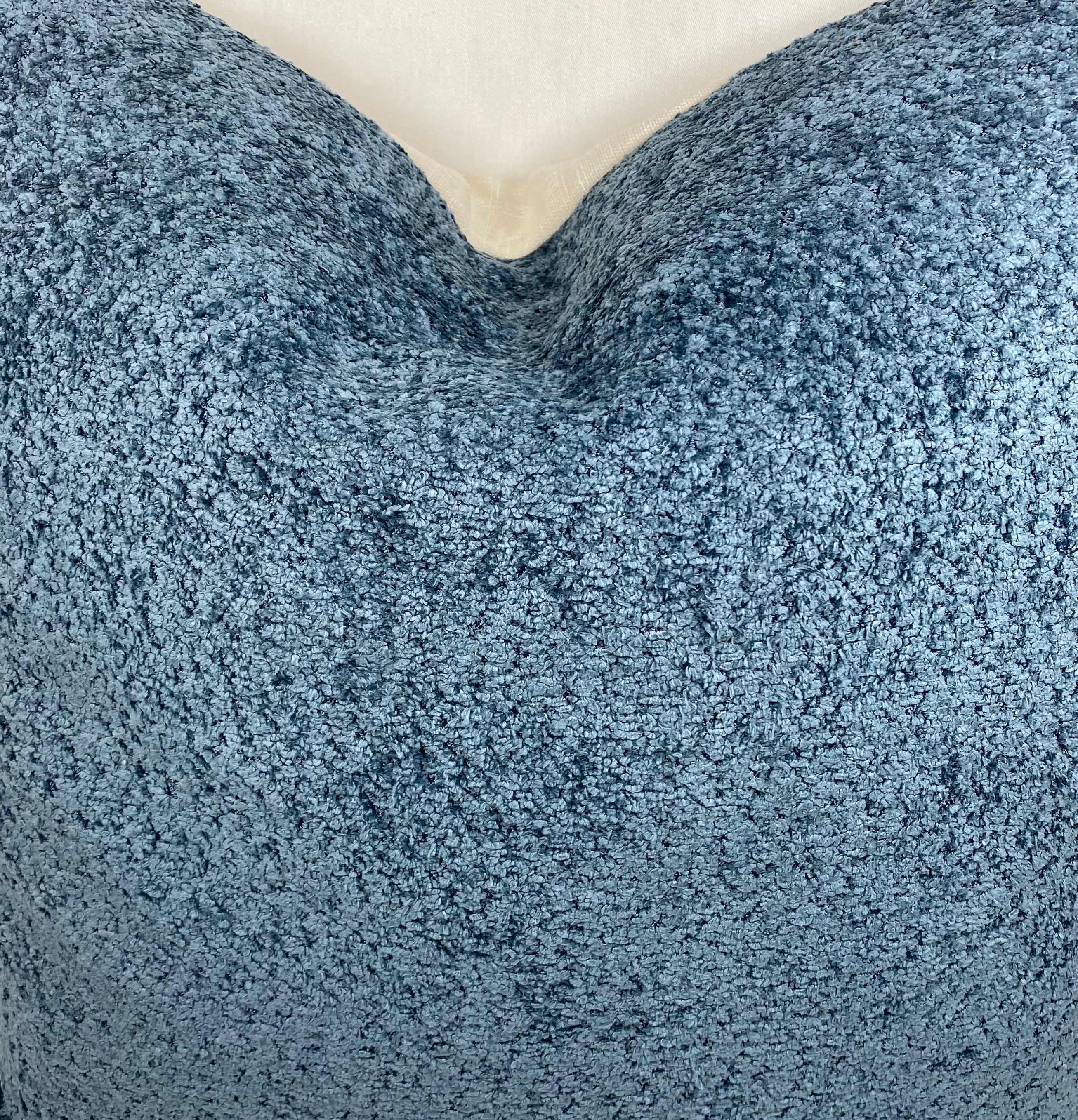 Luxury Pillow – 24" × 24" – Snuggle Sapphire