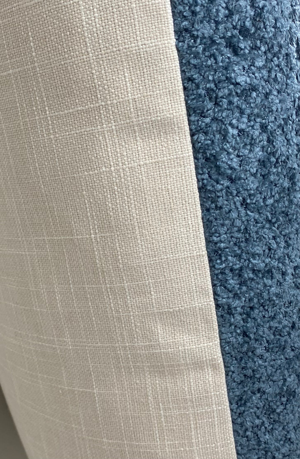 Luxury Pillow – 24" × 24" – Snuggle Sapphire
