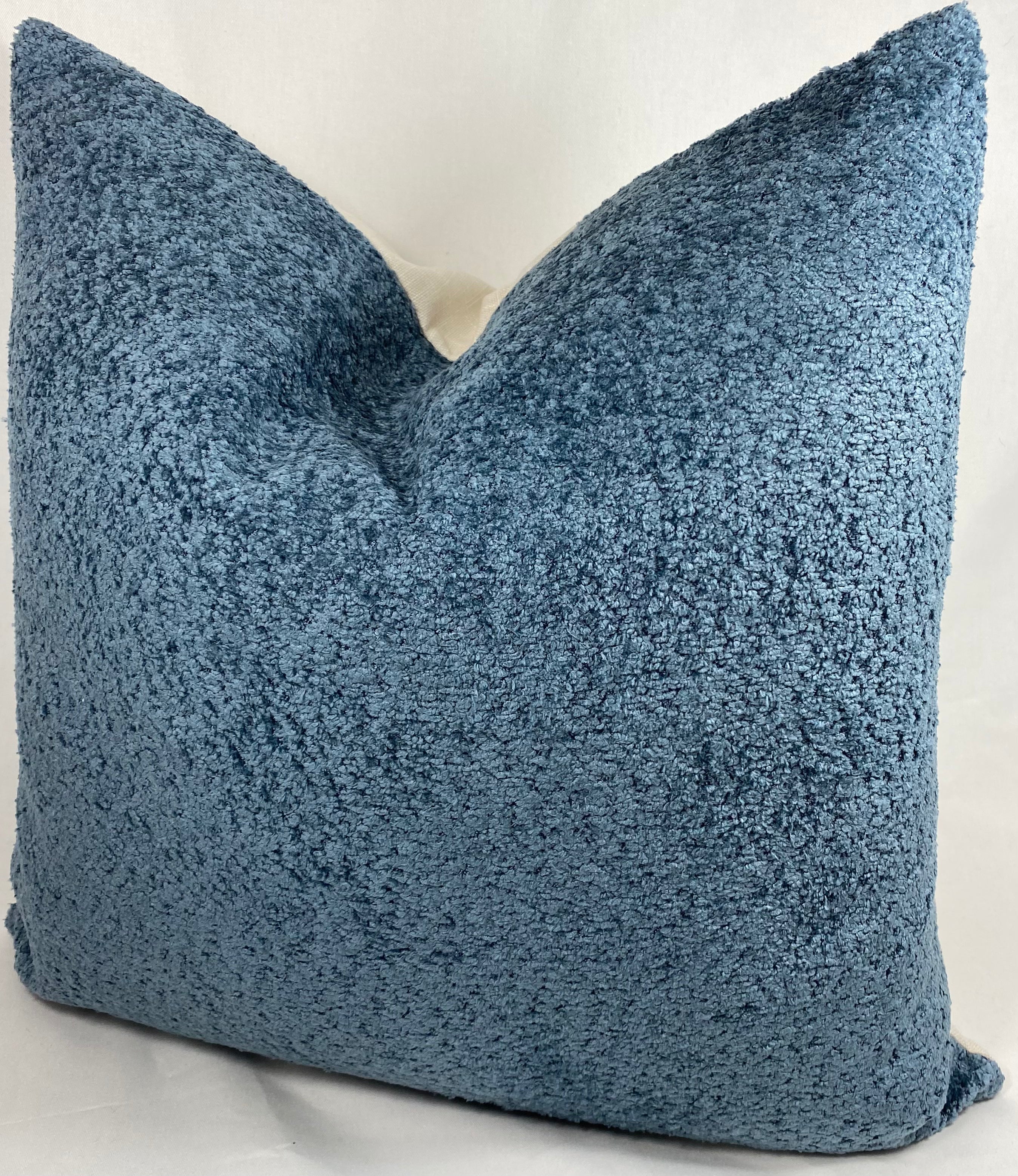 Luxury Pillow – 24" × 24" – Snuggle Sapphire