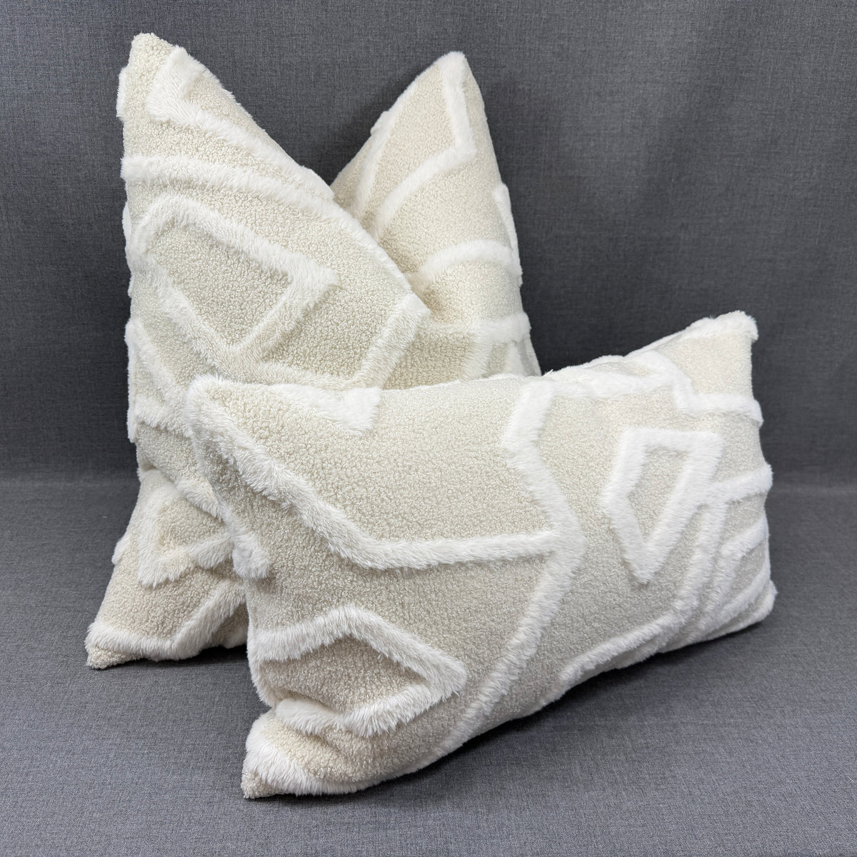 Aspen Trail – 24" × 24" Luxury Square Pillow