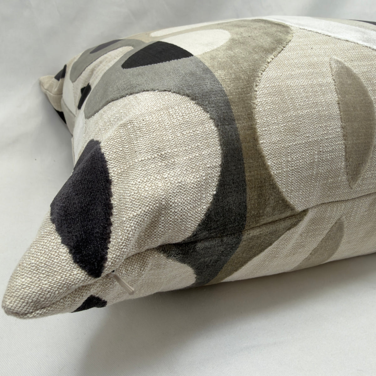 Panton – 24" × 24" Luxury Square Pillow