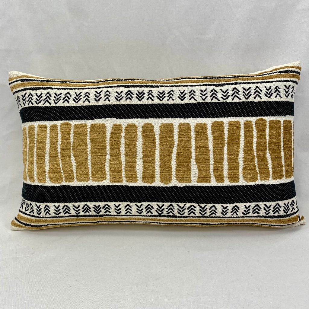 Cholula Black (horizontal) – 24" × 14" Luxury Lumbar Pillow