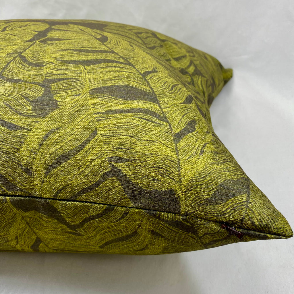 Riviera Palm – 24" × 24" Luxury Square Pillow