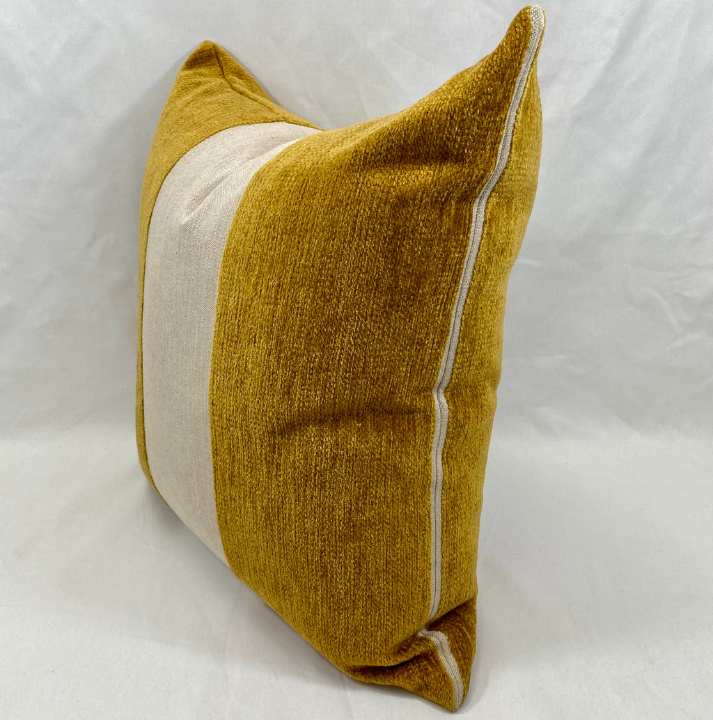 Magritte Golden – 24" × 24" Luxury Square Pillow