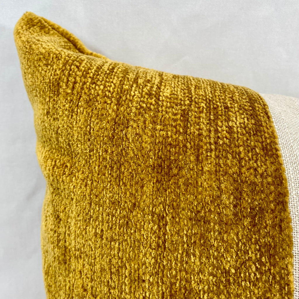 Magritte Golden – 24" × 24" Luxury Square Pillow