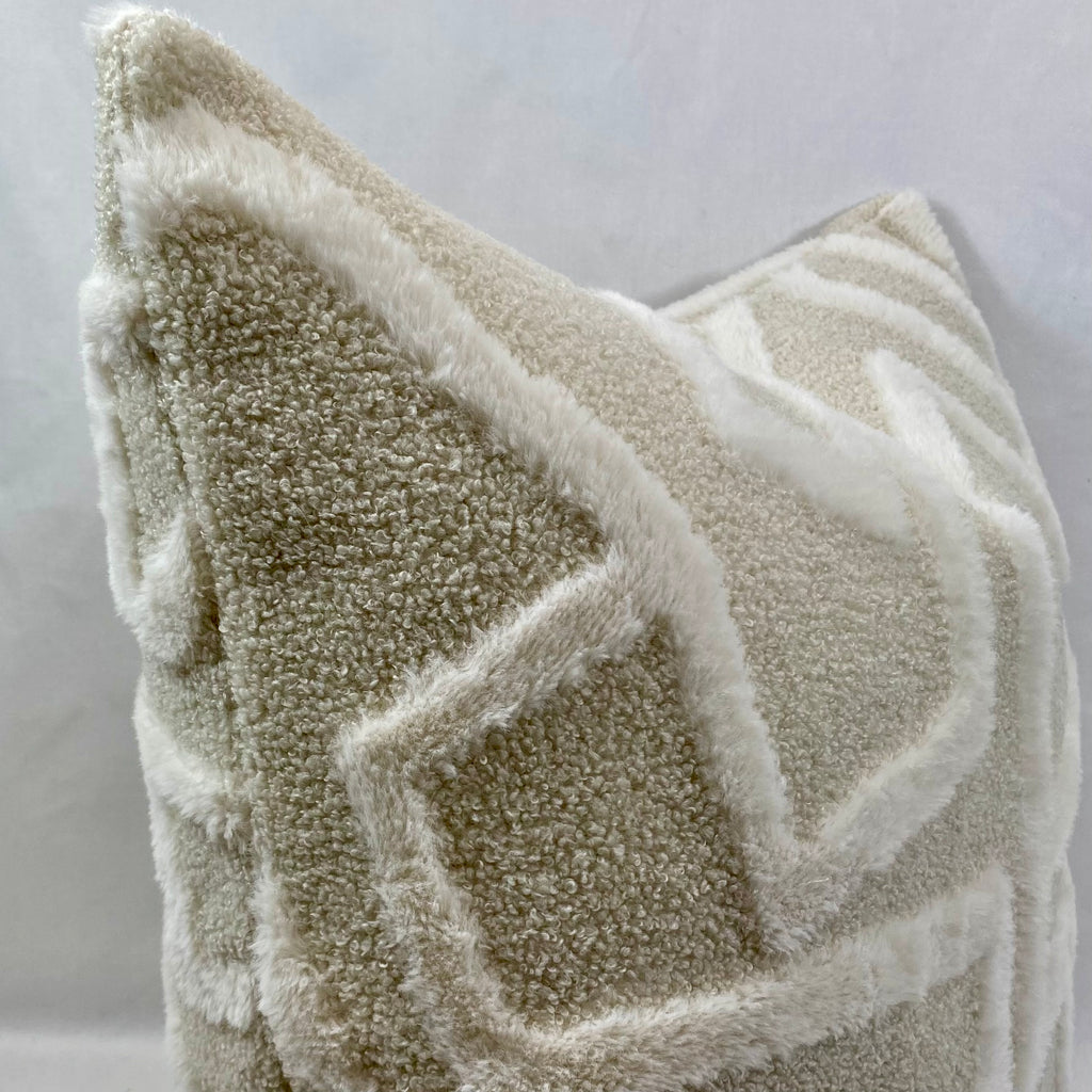 Aspen Trail – 24" × 24" Luxury Square Pillow
