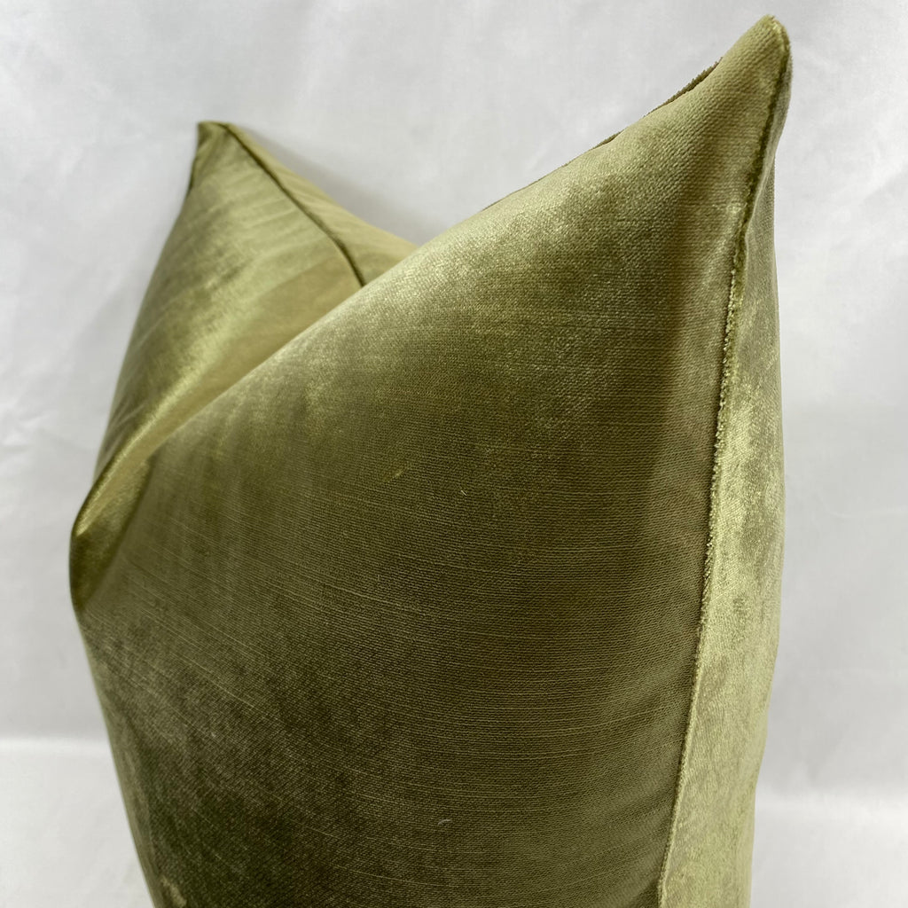 Iridescence Cactus – 24" × 24" Luxury Square Pillow