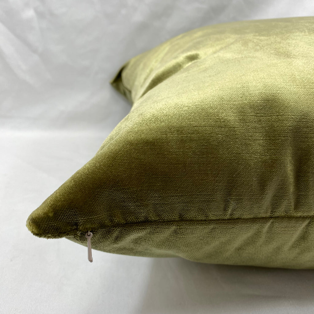 Iridescence Cactus – 24" × 24" Luxury Square Pillow