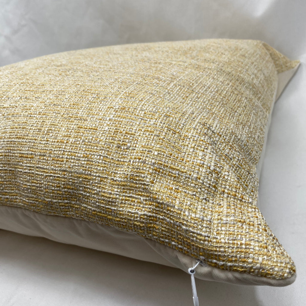 Araby Gold – 24" × 24" Luxury Square Pillow