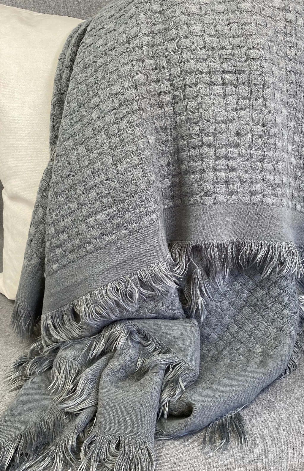 Luxury Throw – 50" × 60" – Waffle Weave Slate