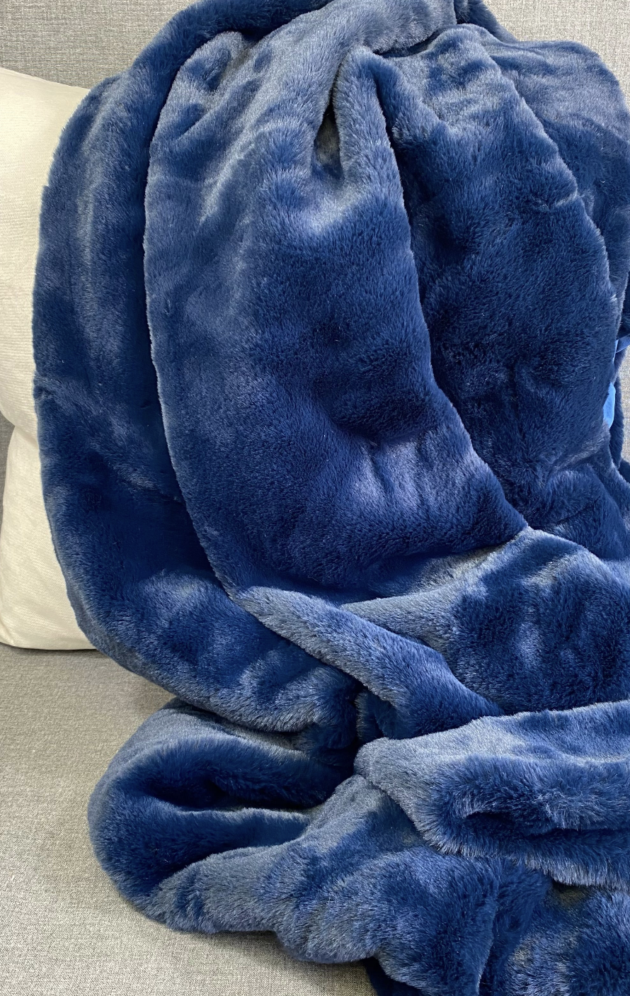 Luxury Throw – 52" × 62" – Furocious Navy