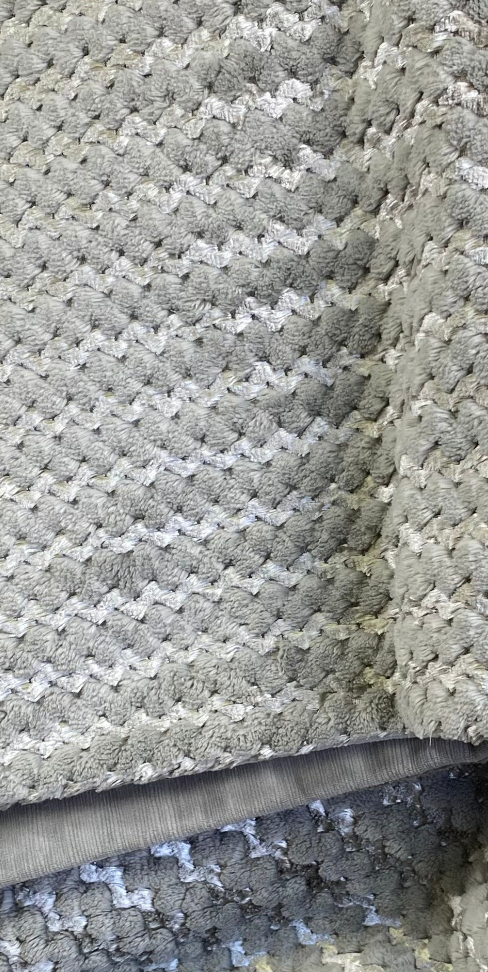Luxury Throw – 52" × 62" – Gene Fur Grey