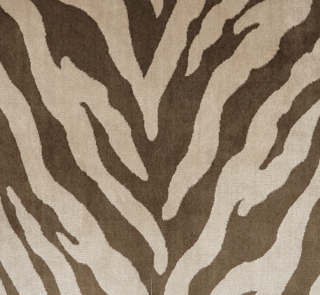 Luxury Pillow – 24" × 24" – Tanja Bark