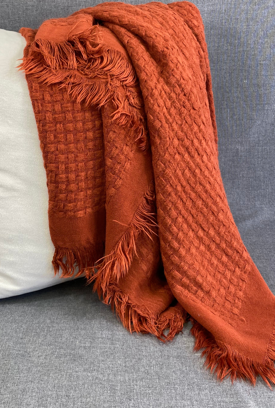 Luxury Throw – 50" × 60" – Waffle Weave Rust