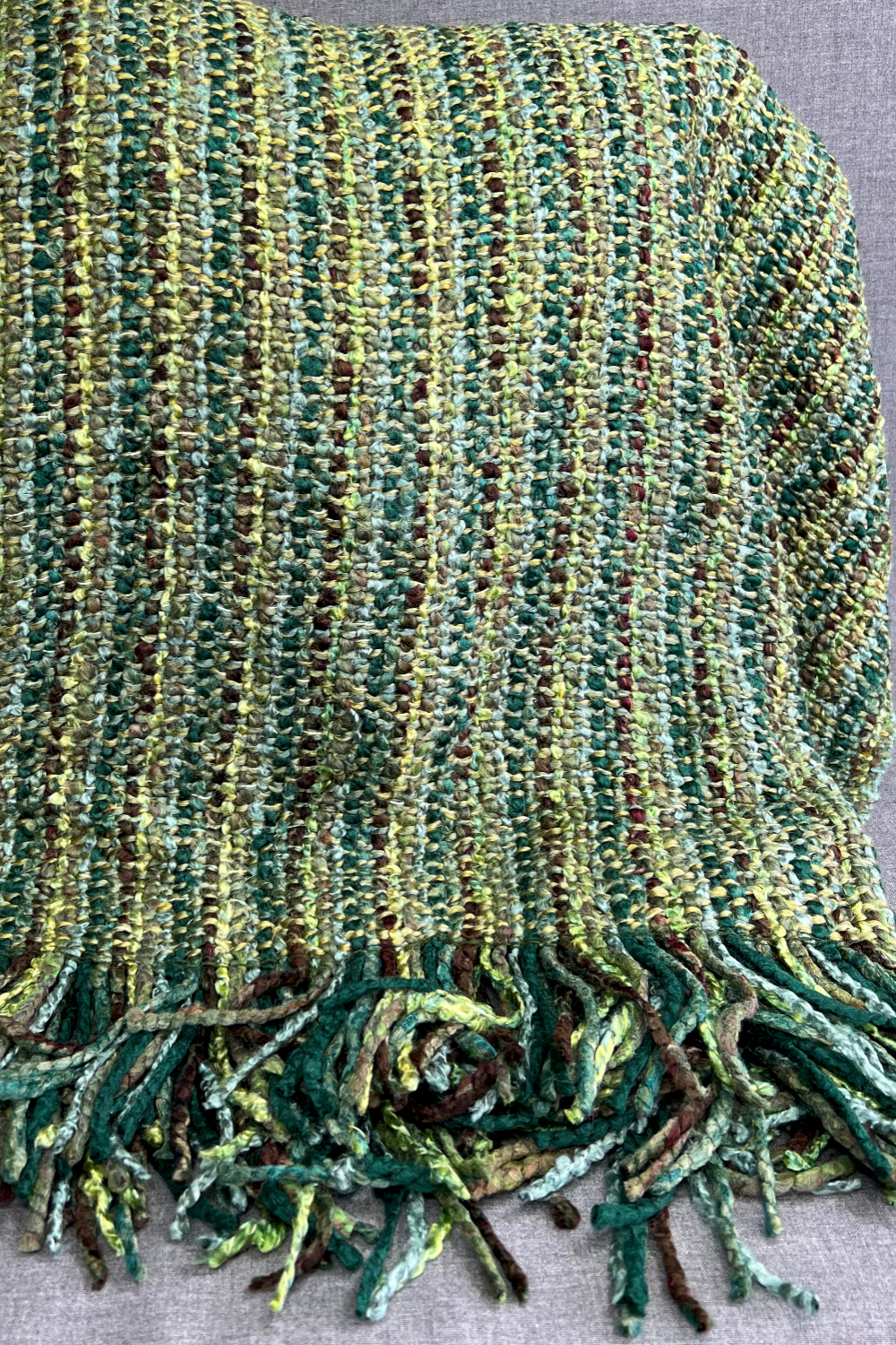 Luxury Knit Throw – 40" × 70" – Stria Verde