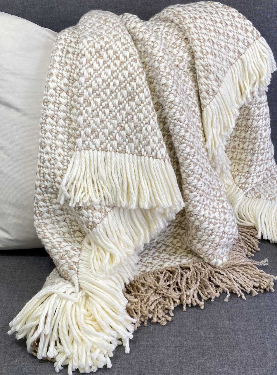 Luxury Throw – 45" × 70" – Middlebury Linen