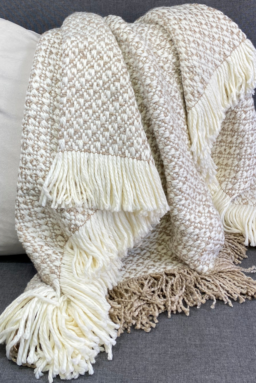 Luxury Throw – 45" × 70" – Middlebury Linen