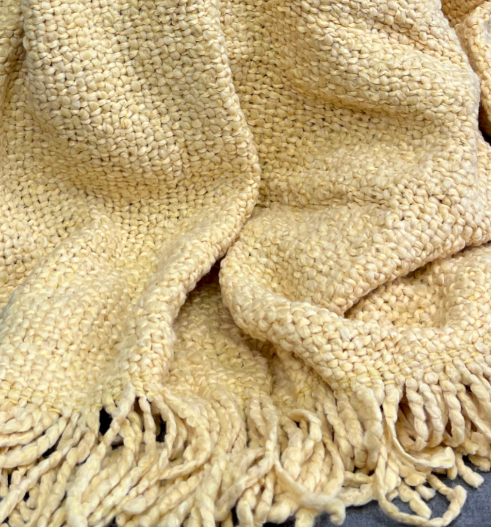 Luxury Throw – 40" × 70" – Campbell Lemon