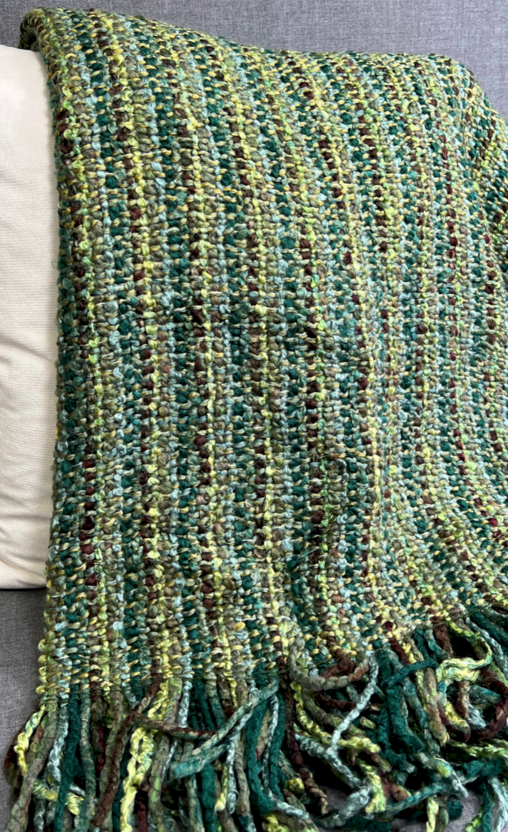 Luxury Knit Throw – 40" × 70" – Stria Verde