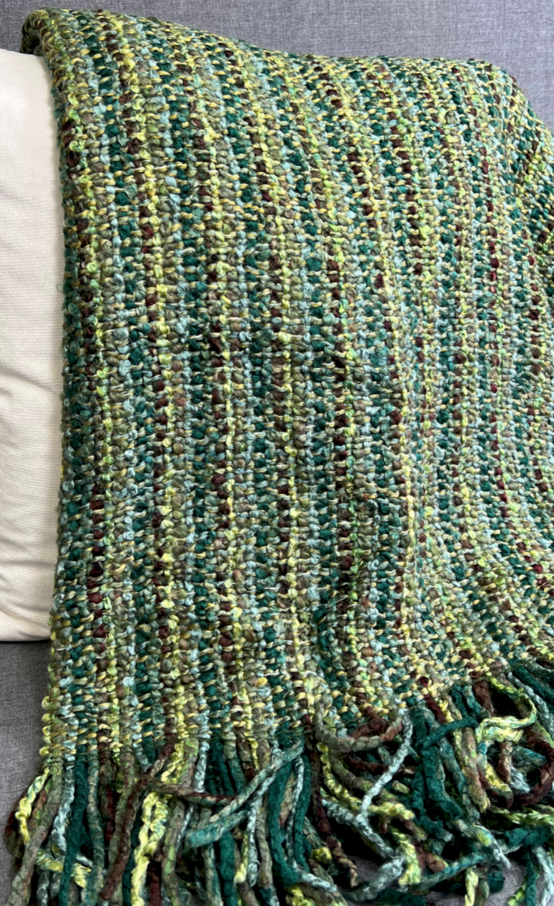 Luxury Knit Throw – 40" × 70" – Stria Verde