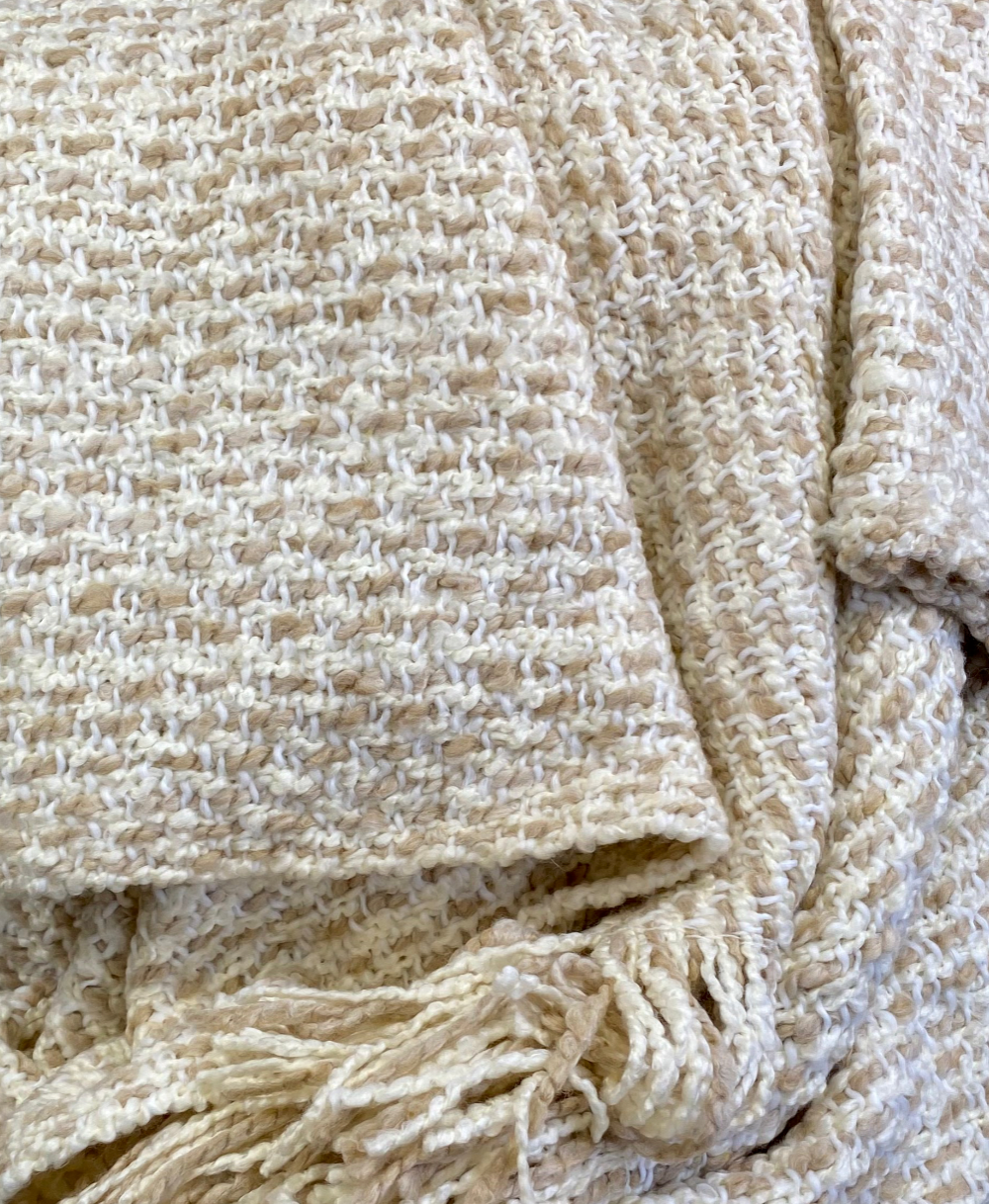 Luxury Knit Throw – 52" × 62" – Oatmeal