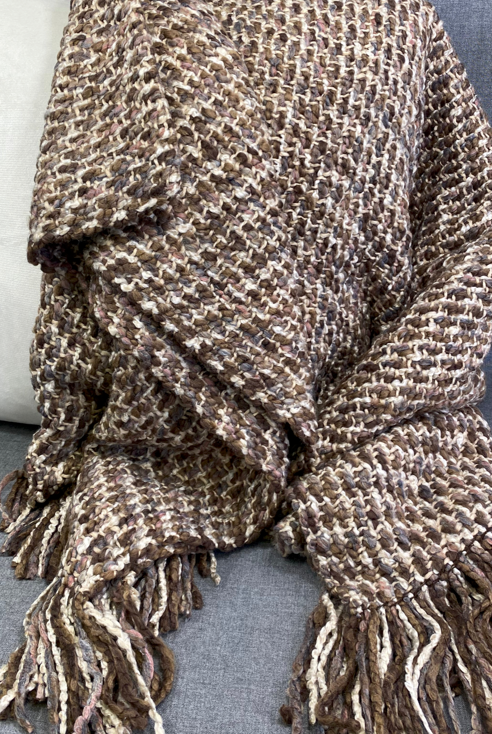 Luxury Throw – 50" × 70" – Mesa Hickory