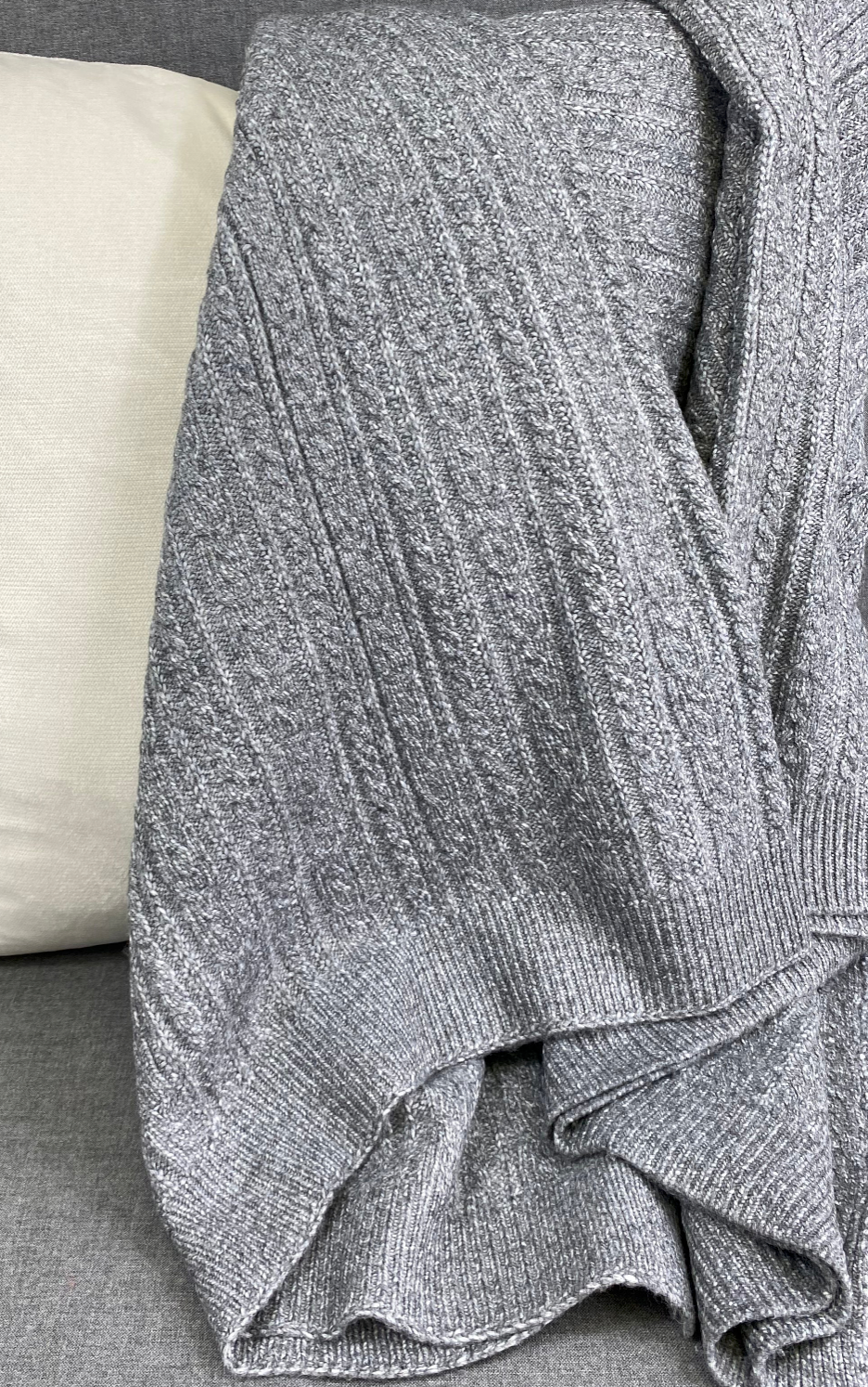 Luxury Knit Throw – 50" × 60" – Spinnaker Grey