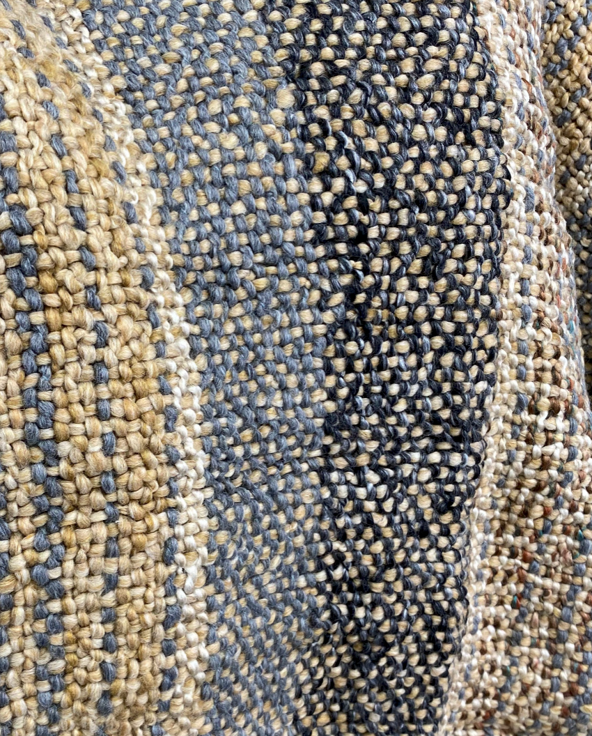 Luxury Throw – 48" × 72" – Dover Platinum