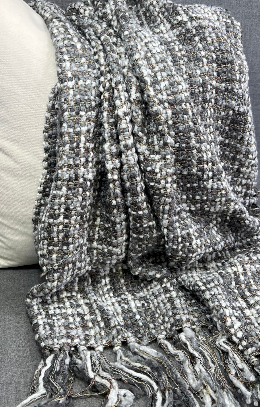 Luxury Knit Throw – 45" × 70" – Hanover Charcoal