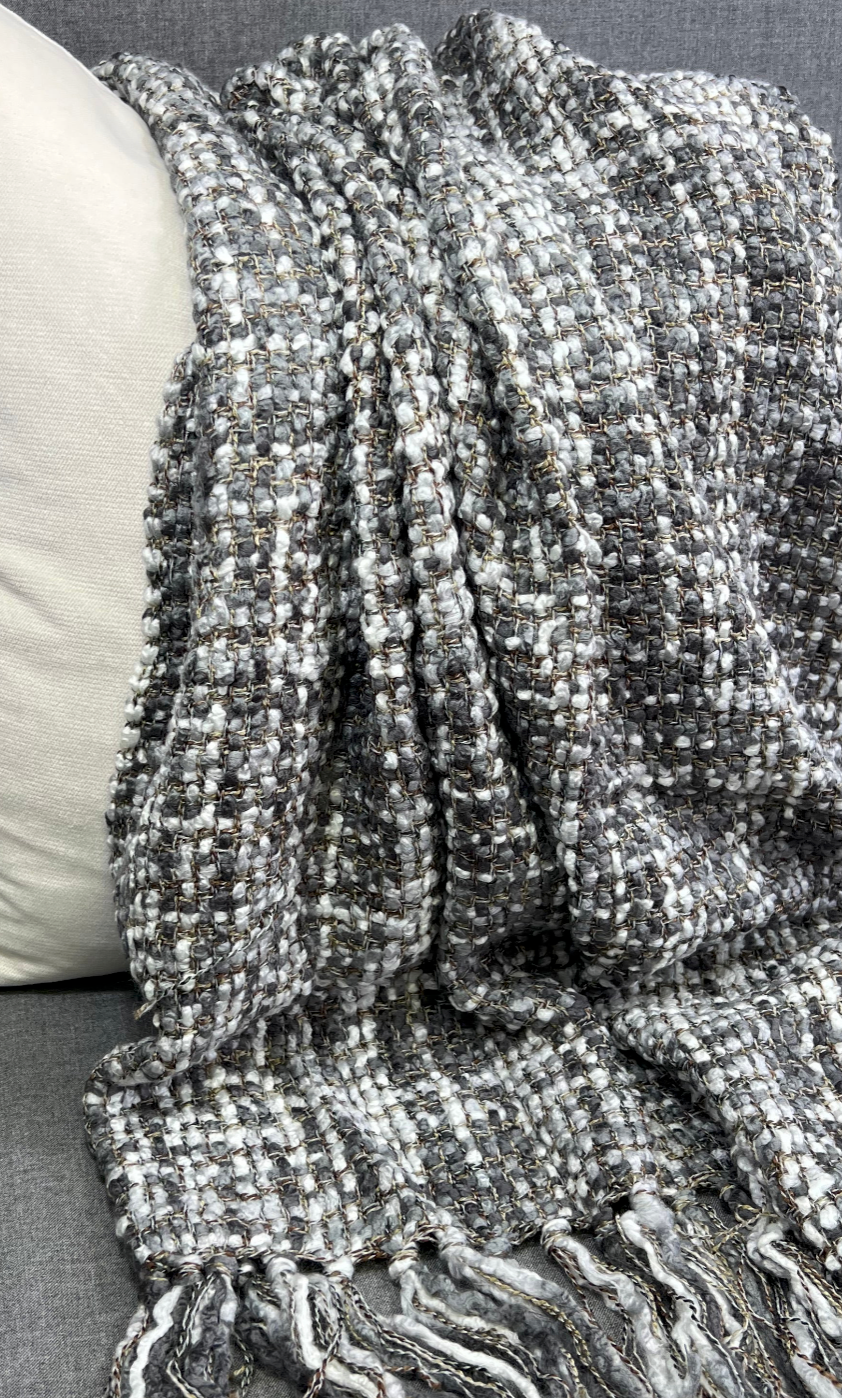 Luxury Knit Throw – 45" × 70" – Hanover Charcoal
